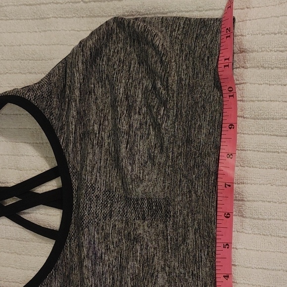 NWOT AKAMC grey and black sports bra unpadded - Picture 5 of 6